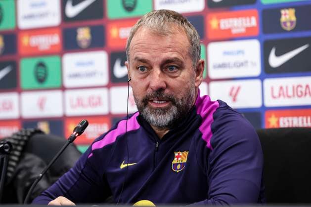 November 21, 2025, Sant Joan Despi, Barcelona, SPAIN: Hansi Flick, head coach of FC Barcelona, Barca attends his press conference, PK, Pressekonferenz during the training day of FC Barcelona ahead the Spanish League, La Liga EA Sports, football match against Athletic Club at Ciudad Esportiva Joan Gamper on November 21, 2025 in Sant Joan Despi, Barcelona, Spain. Sant Joan Despi SPAIN - ZUMAa181 20251121_zaa_a181_048 Copyright: xJavierxBorregox