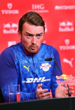 RB Leipzig Coach PK Leipzig, 21 11 2025, RBL Football Academy, Soccer Bundesliga , RB Leipzig Women Press Conference , In the picture Head Coach Jonas Stephan Bundesliga Women , Picture Point