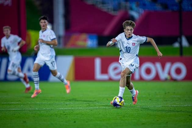 Football FIFA World Cup U17, U 17 World Cup Qatar 2025, Portugal vs Switzerland quarter-final Mladen Mijajlovic Switzerland, 10 Copyright: xRedhaxHosnixSegganix
