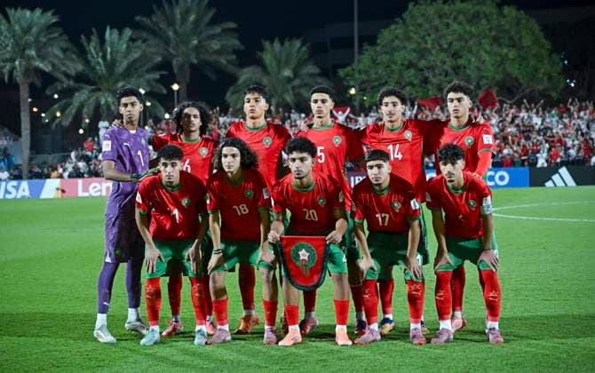 Morocco v Brazil : Quarter-final- FIFA U-17 World Cup Qatar 2025 Starting players of Moroccol pose for a group photo prior to the FIFA U-17 World Cup Qatar 2025 Quarter-final match between Morocco and Brazil in Doha, Qatar, on November 21, 2025. DOHA Qatar Copyright: xNOUSHADxTHEKKAYILx