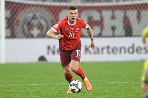 GRANIT XHAKA, Svizzera, World Cup 2026 Qualifying, Switzerland-Sweden 4-1, azione, action, single shot QUALIFICAZIONI MONDIALI 2026 SVIZZERA-SVEZIA 4-1