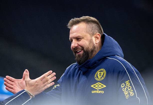 Soccer, Men, Season 2025 2026, 2 Bundesliga 13 Matchday , Hertha BSC Eintracht Braunschweig, Coach Heiner Backhaus Braunschweig , 21 11 2025, Copyright: xSebastianxRäppold MatthiasxKochx
