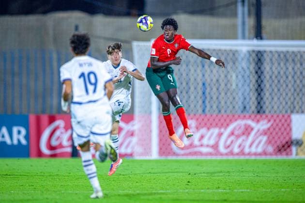 Football FIFA World Cup U17, U 17 World Cup Qatar 2025, Portugal vs Switzerland quarter-final Anisio Cabral Portugal, 9 Copyright: xRedhaxHosnixSegganix