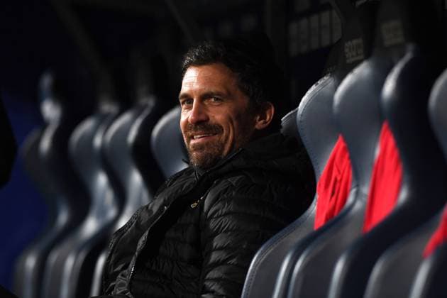 Trainer Thomas Stamm Dynamo Dresden looks on during the 2 Bundesliga match between VfL Bochum and Dynamo Dresden, Vonovia Ruhrstadion on November 21, 2025 in Bochum, Germany Photo by Ralf Treese DeFodi Images Trainer Thomas Stamm Dynamo Dresden looks on during the 2 Bundesliga match between VfL Bochum and Dynamo Dresden at Vonovia Ruhrstadion on November 21, 2025 in Bochum, Germany Photo by Ralf Treese DeFodi Images Photo by Ralf Treese DeFodi Images