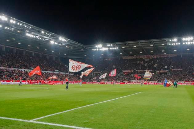 Mewa Arena vr Anpfiff , Germany, Football, 1 Bundesliga, 11 Matchday, 2025 2026, 1 FSV Mainz vs TSG 1899 Hoffenheim, 21 11 2025, Mewa Arena, Mainz, Germany Mainz Mewa Arena Rheinland Pfalz Germany Copyright: xGrantxHubbsx
