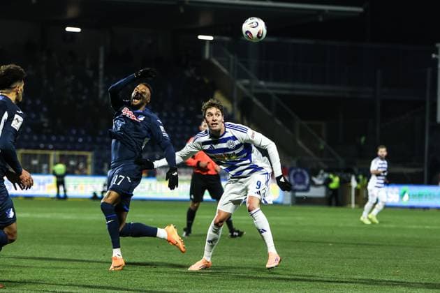 Sports, Football, 3 Liga Season 2025 2026 15 Matchday TSG 1899 Hoffenheim II MSV Duisburg 21 11 2025, Dietmar Hopp Stadion Tim Heike MSV Duisburg, 9 Hoffenheim Dietmar Hopp Stadion Baden Württemberg Germany
