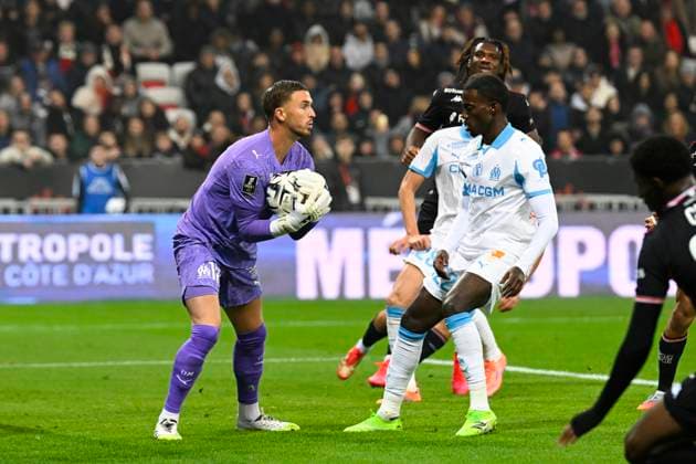 FOOTBALL : OGC Nice VS Olympique de Marseille - Ligue 1 McDonald s - 21 11 2025 Jeffrey de Lange (OM) - Ligue 1 McDonald™s match between OGC Nice and Olympique de Marseille on November 21, 2025 at the Allianz Riviera Stadium in Nice. NiceFrance  Copyright: xWilliamxCannarellax