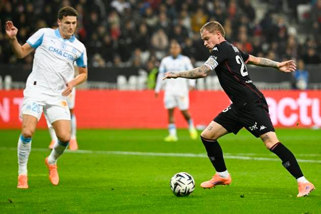 FOOTBALL : OGC Nice VS Olympique de Marseille - Ligue 1 McDonald s - 21 11 2025 Melvin Bard (OGC Nice) - Ligue 1 McDonald™s match between OGC Nice and Olympique de Marseille on November 21, 2025 at the Allianz Riviera Stadium in Nice. NiceFrance  Copyright: xWilliamxCannarellax