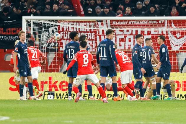 1 1 Goal for 1 FSV Mainz by Danny da Costa 1 FSV Mainz, 21 , Germany, Football, 1 Bundesliga, 11 Matchday, 2025 2026, 1 FSV Mainz vs TSG 1899 Hoffenheim, 21 11 2025, Mewa Arena, Mainz, Germany Mainz Mewa Arena Rheinland Pfalz Germany Copyright: xGrantxHubbsx