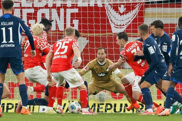 1 1 Goal for 1 FSV Mainz by Danny da Costa 1 FSV Mainz, 21 , Germany, Football, 1 Bundesliga, 11 Matchday, 2025 2026, 1 FSV Mainz vs TSG 1899 Hoffenheim, 21 11 2025, Mewa Arena, Mainz, Germany Mainz Mewa Arena Rheinland Pfalz Germany Copyright: xGrantxHubbsx