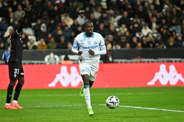 OGC Nice v Olympique de Marseille - Ligue 1 McDonald s 2025 2026 22 Timothy WEAH (om) during the Ligue 1 McDonald s match between OGC Nice and Olympique de Marseille at Allianz Riviera on November 21, 2025 in Nice, France. Nice France  Copyright: xFEPx 776348205