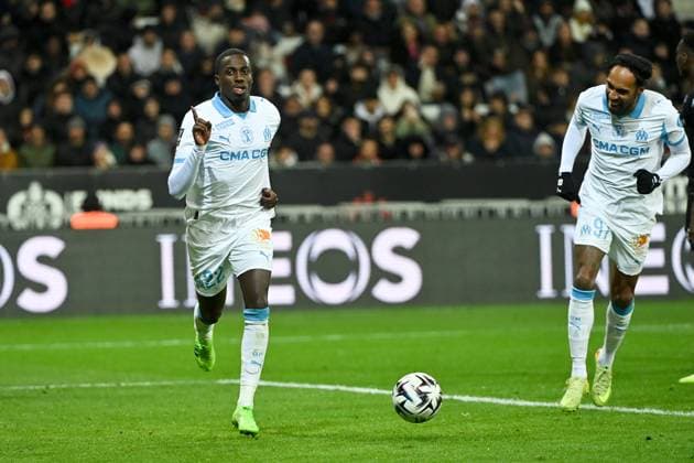 OGC Nice v Olympique de Marseille - Ligue 1 McDonald s 2025 2026 22 Timothy WEAH (om) during the Ligue 1 McDonald s match between OGC Nice and Olympique de Marseille at Allianz Riviera on November 21, 2025 in Nice, France. Nice France  Copyright: xFEPx 776348205