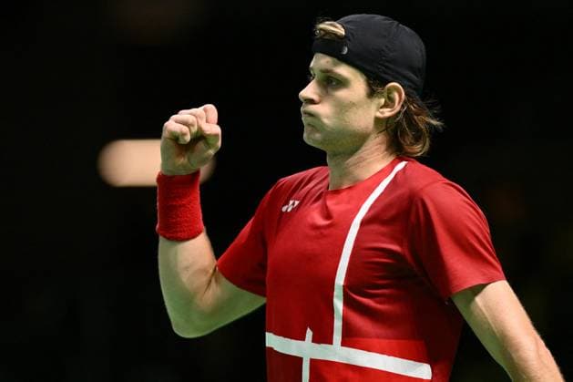 TENNIS - Internazionali di Tennis - Davis Cup - Final Eight Zizou Bergs of Belgium in action during the Davis Cup Semi-Final match between Flavio Cobolli of Italy and Zizou Bergs of Belgium at Supertennis Arena - Bolognafiere on November 21, 2025 in Bologna, Italy Bologna Italy  Copyright: xIPAxSport ABACAx