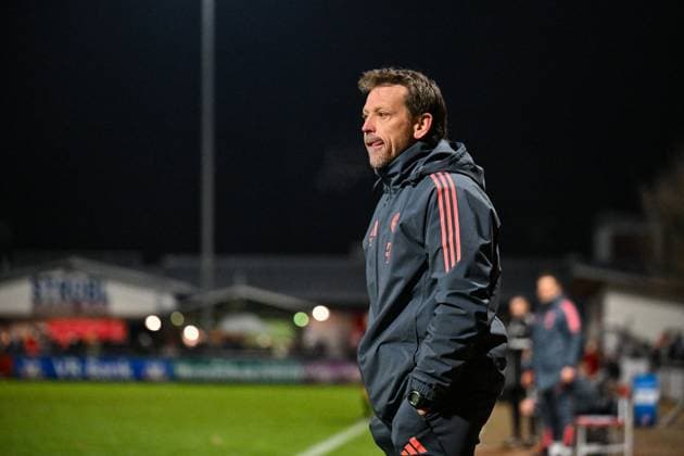 Regionalliga Bayern TSV Buchbach FC Bayern München II 21 11 2025 buchbach, GERMANY 21 NOVEMBER in the picture Holger SEITZ Head coach FC Bayern München II Single photo free pose at the league match between TSV Buchbach and FC Bayern München II on matchday 19 of the Regionalliga Bayern at the SMR Arena on 21 11 2025 Copyright: xBEAUTIFULxSPORTS Goldbergx