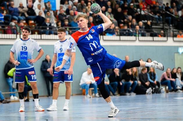 Kornwestheim, Handball 3 Liga 25 26 SV Kornwestheim HBW Balingen 2 Felix Eisele Balingen Kornwestheim Halle Ost Baden Württemberg Germany