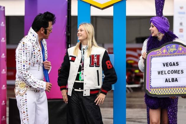 November 21, 2025: F1 Academy driver Alba Larsen, speaks with an Elvis impersonator during the F1 Academy Welcome to Las Vegas event at the Formula 1 Heineken Las Vegas Grand Prix in Las Vegas, NV. CSM. Las Vegas United States of America - ZUMAc04_ 20251121_zma_c04_084 Copyright: xChristopherxTrimx