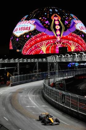 November 21, 2025: McLaren Formula 1 Team, Mercedes driver Lando Norris (4) drives during the third practice session at the Formula 1 Heineken Las Vegas Grand Prix in Las Vegas, NV. CSM. Las Vegas United States of America - ZUMAc04_ 20251121_zma_c04_282 Copyright: xChristopherxTrimx