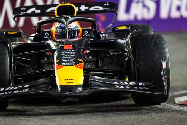 November 21, 2025: Oracle Red Bull Racing, Honda RBPT driver Max Verstappen (1) drives during the third practice session at the Formula 1 Heineken Las Vegas Grand Prix in Las Vegas, NV. CSM. Las Vegas United States of America - ZUMAc04_ 20251121_zma_c04_283 Copyright: xChristopherxTrimx