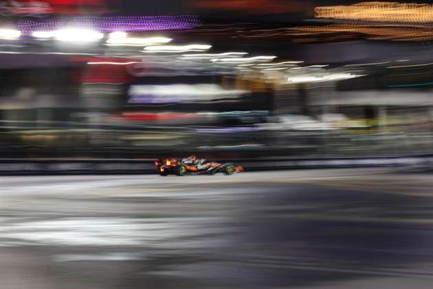 Formula1; Round22; Las Vegas Grand Prix; USA Lando Norris (GBR) - McLaren Formula 1 Team - MCL39 during Formula1 Heineken Las Vegas Grand Prix on november 21., 2025 in Las Vegas Strip Circuit, United States Of America Zsombor Toth Las Vegas Las Vegas Strip Circuit Nevada United States Of America