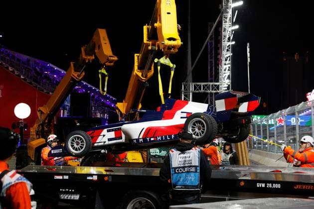 LAS VEGAS, NV - NOVEMBER 21: The car of Alba Hurup Larsen 12 MP Motorsport is loaded onto a flatbed tow truck after crashing in the first F1 Academy race at the Formula 1 Las Vegas Grand Prix on November 21, 2025 on the Las Vegas Strip Circuit in Las Vegas, Nevada.(Photo by Jeff Speer Icon Sportswire) AUTO: NOV 21 F1 Las Vegas Grand Prix - F1 Academy Race 1 EDITORIAL USE ONLY Icon2511210151