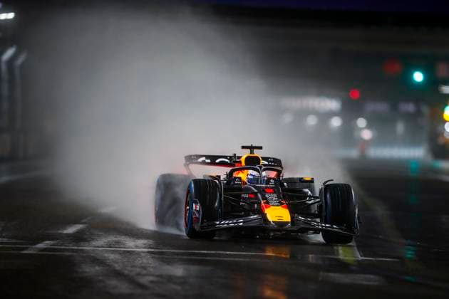 F1 - LAS VEGAS GRAND PRIX 2025 01 VERSTAPPEN Max (nld), Red Bull Racing RB21, action during the 2025 Formula 1 Las Vegas Grand Prix, 22th round of the 2025 FIA Formula One World Championship, WM, Weltmeisterschaft from November 21 to 23, 2025 on the Las Vegas Strip Circuit, in Paradise, Nevada, United States of America - ParadiseUnited States  Copyright: xJoaoxFilipex