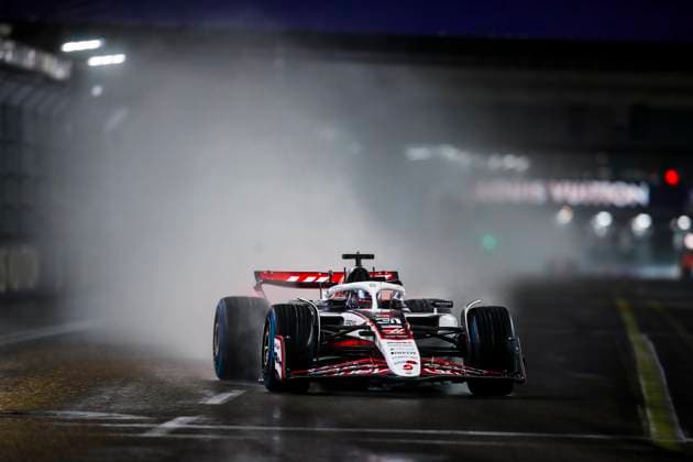 F1 - LAS VEGAS GRAND PRIX 2025 31 OCON Esteban (fra), Haas F1 Team VF-25 Ferrari, action during the 2025 Formula 1 Las Vegas Grand Prix, 22th round of the 2025 FIA Formula One World Championship, WM, Weltmeisterschaft from November 21 to 23, 2025 on the Las Vegas Strip Circuit, in Paradise, Nevada, United States of America - ParadiseUnited States  Copyright: xJoaoxFilipex