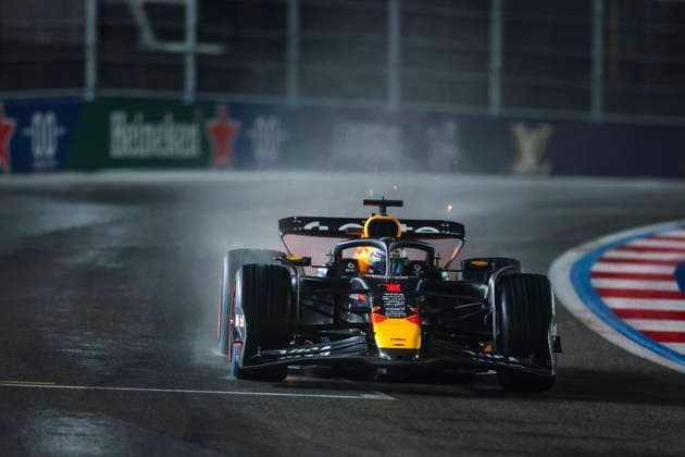 F1 - LAS VEGAS GRAND PRIX 2025 01 VERSTAPPEN Max (nld), Red Bull Racing RB21, action during the 2025 Formula 1 Las Vegas Grand Prix, 22th round of the 2025 FIA Formula One World Championship, WM, Weltmeisterschaft from November 21 to 23, 2025 on the Las Vegas Strip Circuit, in Paradise, Nevada, United States of America - ParadiseUnited States  Copyright: xJoaoxFilipex