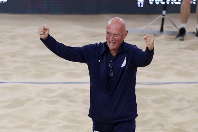 Beach volleyball, Beachvolleyball World Championship, WM, Weltmeisterschaft Anders Kristiansson, Sweden head coach after victory in the match of Jacob Hölting Nilsson and Elmer Andersson (SWE) v TÃ o Rotar and Arnaud Gauthier-Rat (FRA) during the Semi Final match of the Beach Volleyball World Championships at The Drive in Adelaide, Saturday, November 22, 2025. ( NO ARCHIVING, EDITORIAL USE ONLY ADELAIDE SOUTH AUSTRALIA AUSTRALIA  Copyright: xMATTxTURNERx 20251122135152316349