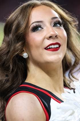 November 21, 2025: A UNLV Rebels cheerleader performs prior to the start of the college football game featuring the Hawaii Rainbow Warriors and the UNLV Rebels at Allegiant Stadium in Las Vegas, NV. CSM. Las Vegas United States of America - ZUMAc04_ 20251121_zma_c04_473 Copyright: xChristopherxTrimx