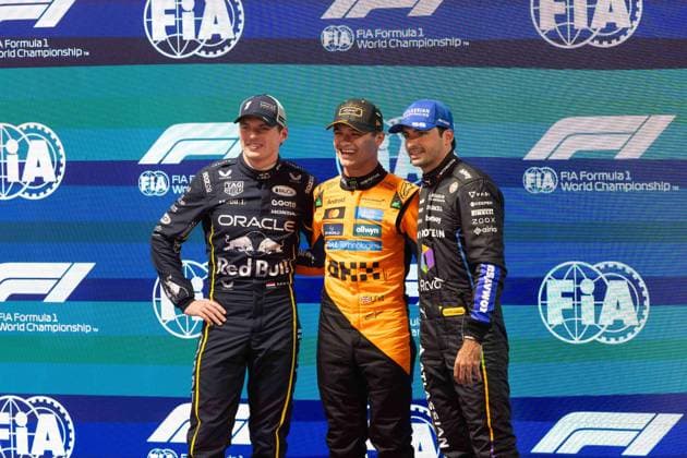 F1 - LAS VEGAS GRAND PRIX 2025 VERSTAPPEN Max (ned), Red Bull Racing RB21, portrait NORRIS Lando (gbr), McLaren F1 Team MCL39, portrait SAINZ Carlos (spa), Williams Racing FW47, portrait pole position during the 2025 Formula 1 Las Vegas Grand Prix, 22th round of the 2025 FIA Formula One World Championship, WM, Weltmeisterschaft from November 21 to 23, 2025 on the Las Vegas Strip Circuit, in Paradise, Nevada, United States of America - Copyright: xJoaoxFilipex