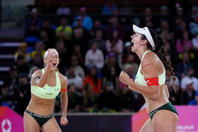 Beach volleyball, Beachvolleyball World Championship, WM, Weltmeisterschaft Tina Graudina and Anastasija Samoilova (LAT) v Thamela Coradello Galil and Victoria Lopes Pereira Tosta (BRA) during the Semi Final match of the Beach Volleyball World Championships at The Drive in Adelaide, Saturday, November 22, 2025. ( NO ARCHIVING, EDITORIAL USE ONLY ADELAIDE SOUTH AUSTRALIA AUSTRALIA  Copyright: xMATTxTURNERx 20251122195214491834