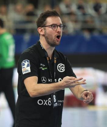 Bietigheim , Handball 2 Bundesliga SG BBM Bietigheim vs TV Grosswallstadt , Coach Andre Lohrbach Grosswallstadt