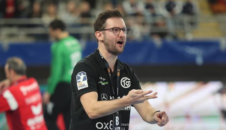 Bietigheim , Handball 2 Bundesliga SG BBM Bietigheim vs TV Grosswallstadt , Coach Andre Lohrbach Grosswallstadt