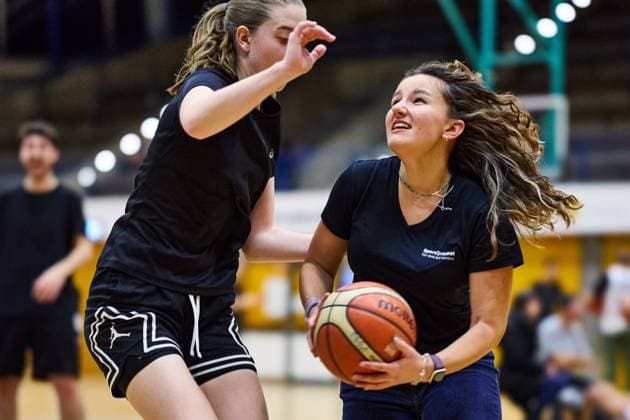 GER, Basketball at midnight, MHP Riesen Ludwigsburg, Basketball, 21 11 2025 GER, MHP Riesen Ludwigsburg, Basketball, Basketball Bundesliga, BBL, Basketball Maenner Saison 2025 2026, 21 11 2025 Ludwigsburg Copyright: xEibner-Pressefoto xFrancescoxConx
