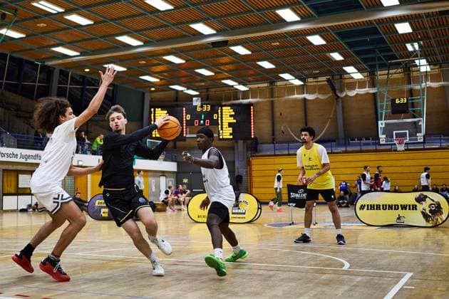 GER, Basketball at midnight, MHP Riesen Ludwigsburg, Basketball, 21 11 2025 GER, Basketball at midnight, MHP Riesen Ludwigsburg, Basketball, 21 11 2025 Ludwigsburg Copyright: xEibner-Pressefoto xFrancescoxConx