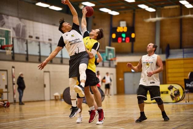 GER, Basketball at midnight, MHP Riesen Ludwigsburg, Basketball, 21 11 2025 GER, MHP Riesen Ludwigsburg, Basketball, Basketball Bundesliga, BBL, Basketball Maenner Saison 2025 2026, 21 11 2025 Ludwigsburg Copyright: xEibner-Pressefoto xFrancescoxConx