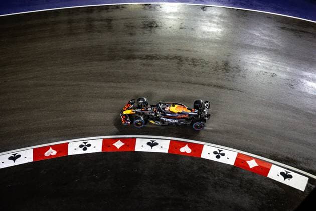 F1 - LAS VEGAS GRAND PRIX 2025 01 VERSTAPPEN Max (nld), Red Bull Racing RB21, action during the 2025 Formula 1 Las Vegas Grand Prix, 22th round of the 2025 FIA Formula One World Championship, WM, Weltmeisterschaft from November 21 to 23, 2025 on the Las Vegas Strip Circuit, in Paradise, Nevada, United States of America - ParadiseUnited States  Copyright: xAndrÃ xFerreirax