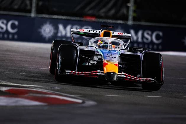F1 - LAS VEGAS GRAND PRIX 2025 06 HADJAR Isack (fra), Visa Cash App RB F1 Team VCARB02, action during the 2025 Formula 1 Las Vegas Grand Prix, 22th round of the 2025 FIA Formula One World Championship, WM, Weltmeisterschaft from November 21 to 23, 2025 on the Las Vegas Strip Circuit, in Paradise, Nevada, United States of America - ParadiseUnited States  Copyright: xEricxAlonsox