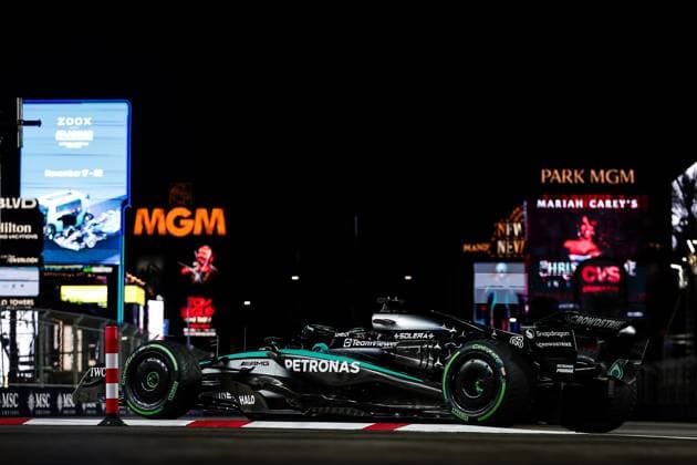 F1 - LAS VEGAS GRAND PRIX 2025 63 RUSSELL George (gbr), Mercedes AMG F1 Team W16, action during the 2025 Formula 1 Las Vegas Grand Prix, 22th round of the 2025 FIA Formula One World Championship, WM, Weltmeisterschaft from November 21 to 23, 2025 on the Las Vegas Strip Circuit, in Paradise, Nevada, United States of America - ParadiseUnited States  Copyright: xEricxAlonsox