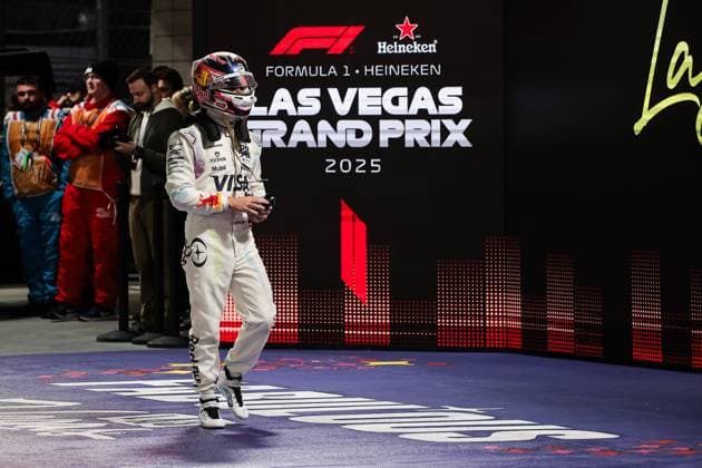 F1 - LAS VEGAS GRAND PRIX 2025 LAWSON Liam (nzl), Visa Cash App RB F1 Team VCARB02, portrait during the 2025 Formula 1 Las Vegas Grand Prix, 22th round of the 2025 FIA Formula One World Championship, WM, Weltmeisterschaft from November 21 to 23, 2025 on the Las Vegas Strip Circuit, in Paradise, Nevada, United States of America - ParadiseUnited States  Copyright: xEricxAlonsox