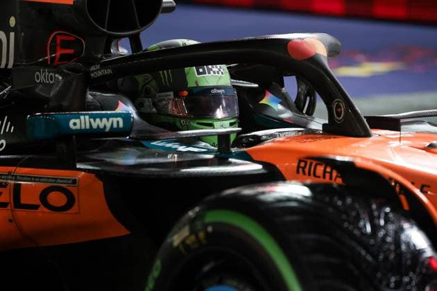 F1 - LAS VEGAS GRAND PRIX 2025 NORRIS Lando (gbr), McLaren F1 Team MCL39, portrait during the 2025 Formula 1 Las Vegas Grand Prix, 22th round of the 2025 FIA Formula One World Championship, WM, Weltmeisterschaft from November 21 to 23, 2025 on the Las Vegas Strip Circuit, in Paradise, Nevada, United States of America - ParadiseUnited States  Copyright: xEricxAlonsox