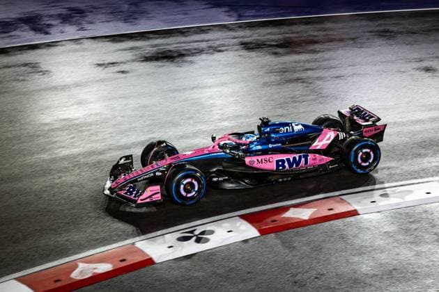 F1 - LAS VEGAS GRAND PRIX 2025 10 GASLY Pierre (fra), Alpine F1 Team A525, action during the 2025 Formula 1 Las Vegas Grand Prix, 22th round of the 2025 FIA Formula One World Championship, WM, Weltmeisterschaft from November 21 to 23, 2025 on the Las Vegas Strip Circuit, in Paradise, Nevada, United States of America - ParadiseUnited States  Copyright: xAndrÃ xFerreirax