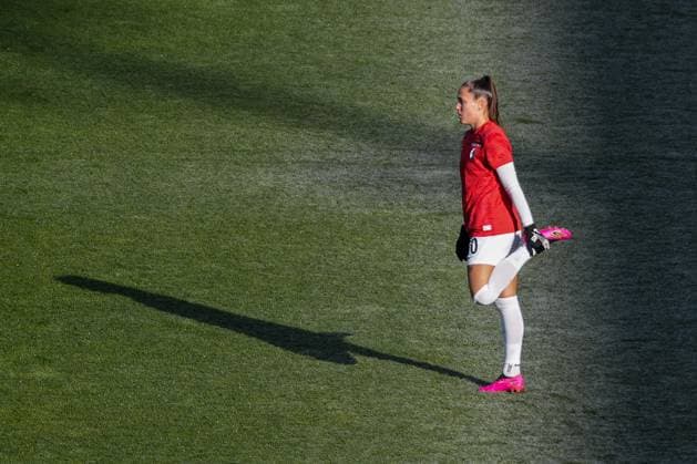 Selina Vobian SC Freiburg, 10 , Germany, Soccer, GooglePixel Womens Bundesliga, 11 Matchday, 2025 2026, SC Freiburg vs FC Carl Zeiss Jena, 22 11 2025, Dreisamstadion, Freiburg, Germany DFB REGULATIONS PROHIBIT ANY USE OF PHOTOGRAPHS AS IMAGE SEQUENCES AND OR QUASI VIDEO Freiburg Dreisamstadion Baden Wuerttemberg Germany Copyright: xArnexAmbergx
