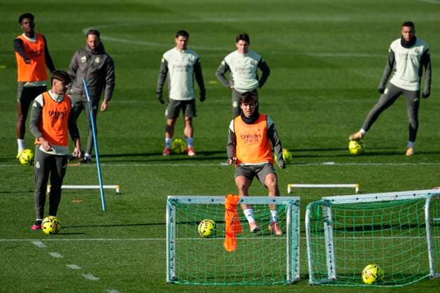 November 22, 2025, Valdebebas, Madrid, Spain: Gonzalo Garcia during the training day of Real Madrid ahead the Spanish League, LaLiga EA Sports, football match against Elche CF at Ciudad Deportiva Real Madrid on November 22, 2025, in Valdebebas, Madrid, Spain. Valdebebas Spain - ZUMAa181 20251122_zaa_a181_024 Copyright: xOscarxJ.xBarrosox