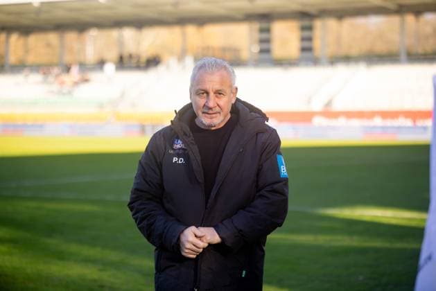 Football, Season 2025 2026, 3 Liga, Eilenriedstadion Hannover, 15 Matchday, TSV Havelse SSV Ulm 1846 Soccer, 22 11 2025 22 11 2025, Football, Season 2025 2026, 3 Liga, Eilenriedstadion Hannover, 15 Matchday, TSV Havelse SSV Ulm 1846 Soccer, Cropped single image Portrait Portrait Coach Pavel Dotchev SSV Ulm 1846 Soccer Photo Lucca Fundel Hannover Eilenriedstadion Lower Saxony Germany