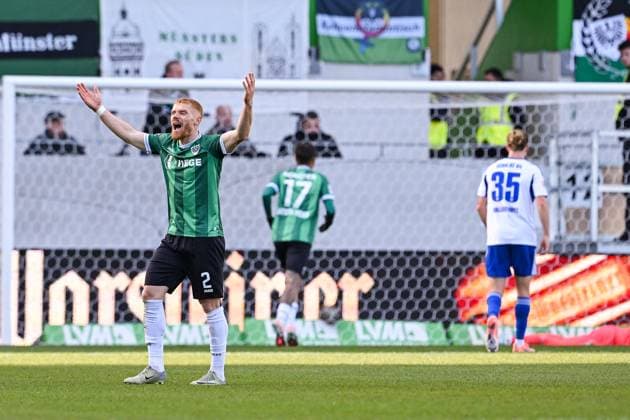 22 11 2025, Football, 2 Bundesliga, Season 2025 2026, Matchday 13, Preußen Münster FC Schalke 04, Mikkel Kirkeskov Preußen Münster xRHR PHOTO YYx Copyright: KROEGER RHR-FOTOx RHR-FOTO YY