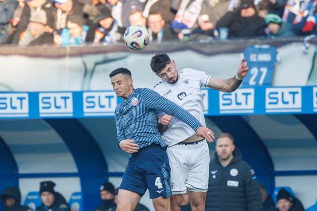left Kenan Fatkic Rostock vs Lucas Zeller FCS GER, FC Hansa Rostock vs 1 FC Schweinfurth 05, Football, Men, 3 Liga, Matchday 15, Season 2025 2026, 22 11 2025 Rostock Ostseestadion Mecklenburg Vorpommern Germany