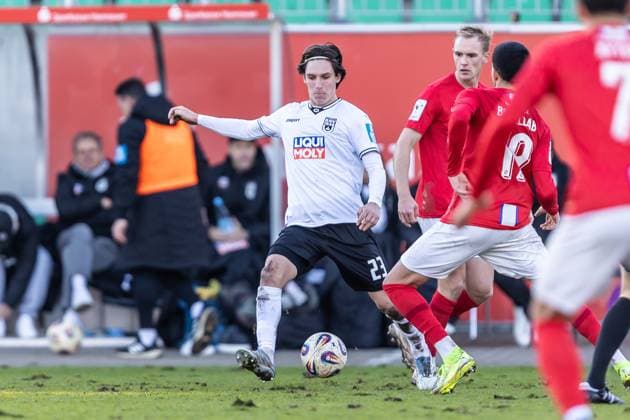 Football, Season 2025 2026, 3 Liga, Eilenriedstadion Hannover, Matchday 15, TSV Havelse SSV Ulm 1846 Football, 22 11 2025 22 11 2025, Football, Season 2025 2026, 3 Liga, Eilenriedstadion Hannover, Matchday 15, TSV Havelse SSV Ulm 1846 Football, 23 Max Brandt SSV Ulm 1846 Football Photo Lucca Fundel Hannover Eilenriedstadion Lower Saxony Germany