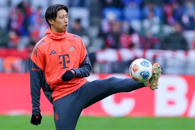 Hiroki Ito FC Bayern Muenchen controls the ball, Bundesliga, FC Bayern München v Sport Club Freiburg, Allianz Arena on November 22, 2025 in Munich, Germany Photo by Marco Steinbrenner DeFodi Images Hiroki Ito FC Bayern Muenchen controls the ball, Bundesliga, FC Bayern München v Sport Club Freiburg, Allianz Arena, November 22, 2025 in Munich, Germany Photo by Marco Steinbrenner DeFodi Images DFL regulations prohibit any use of photographs as image sequences and or quasi video
