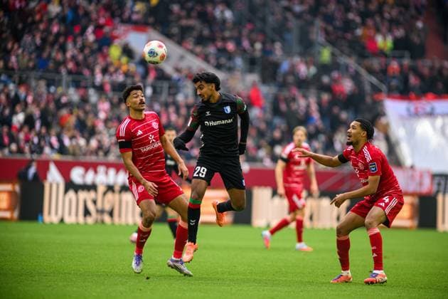 DUSSELDORF, GERMANY - 22 NOVEMBER, 2025: Emmanuel Iyoha, Rayan Ghrieb - Football match Bundesliga 2 Fortuna Duesseldorf - 1. FC Magdeburg at Merkur Spiel Arena.  Copyright: xVITALIIxKLIUIEVx